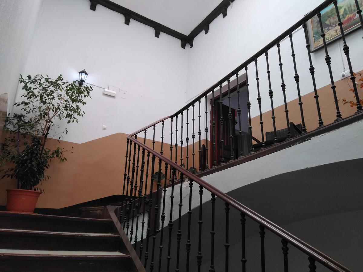 Pension Carretero Cáceres Exterior photo